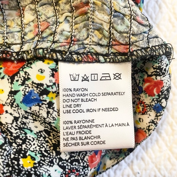 Pins & Needles  Adjustable Flower Print Crop Top - Picture 7 of 7